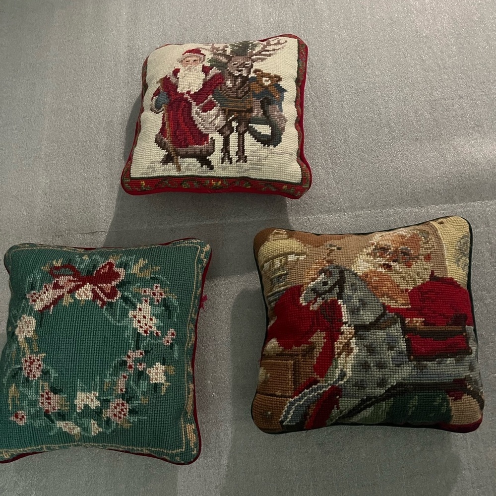 VTG Festive Santa and Reindeer Holiday Tapestry Pillow- Set of 3